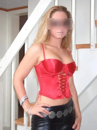 Nina, 35 år
