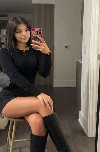 Felicia, 19 år